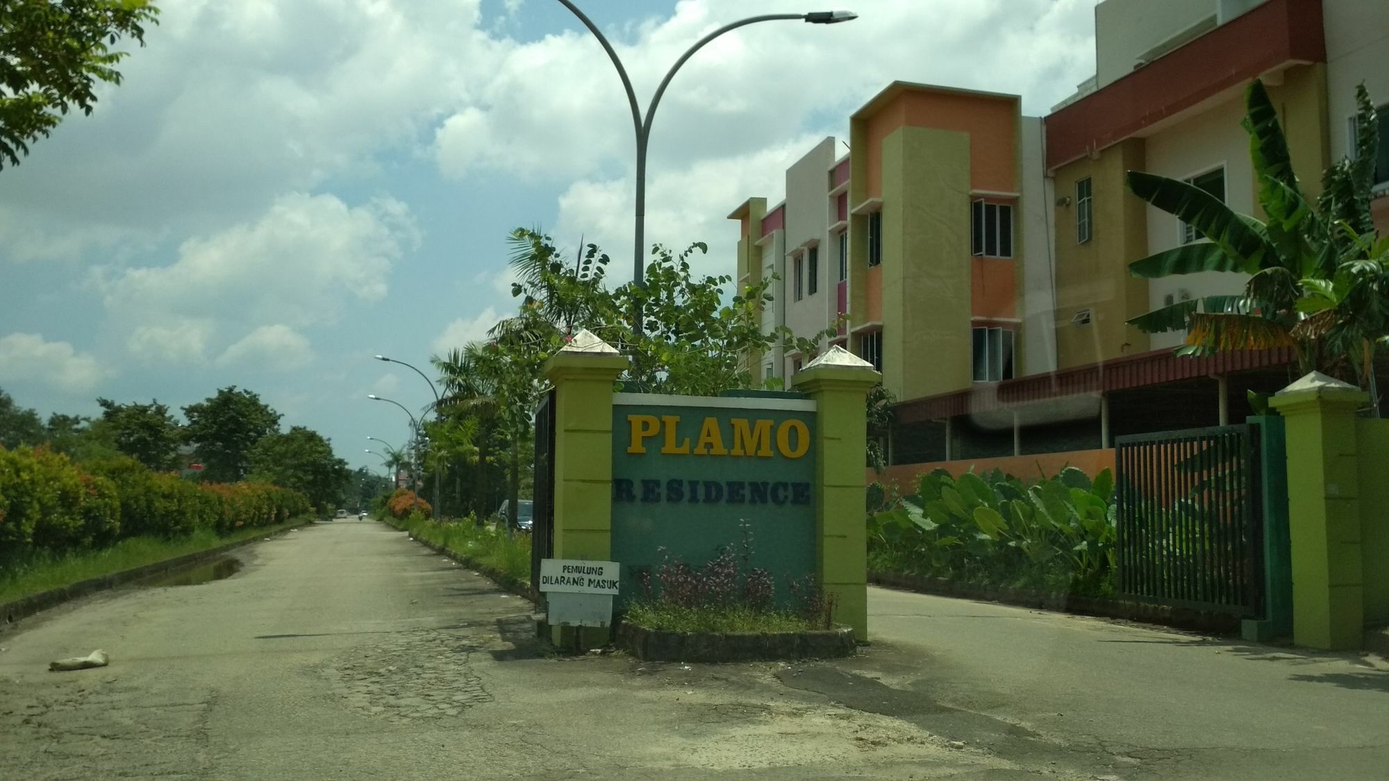 Hotel SleepRest - Plamo Garden Batam Exterior foto